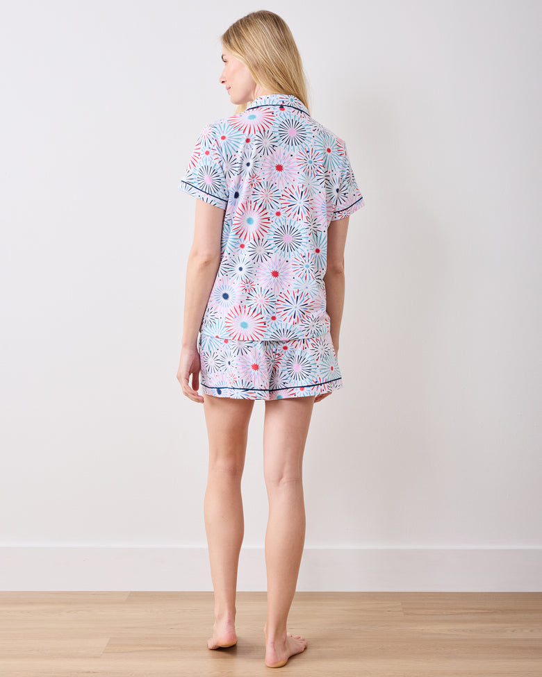 Full-length back view of the fireworks-print short pajama set