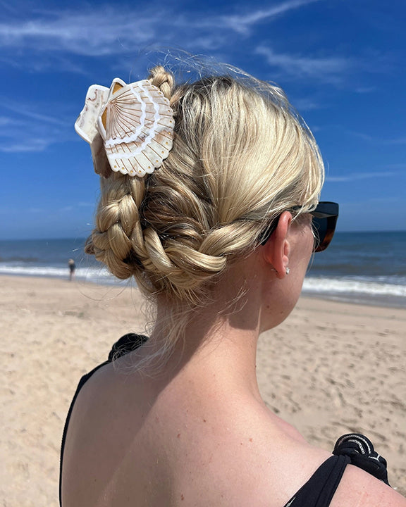 Golden Seashell - Hand-Painted Claw Hair Clip - Solar Eclipse - Printfresh